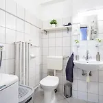 Historic Grace, Classical At Corvin Apartamento Budapeste